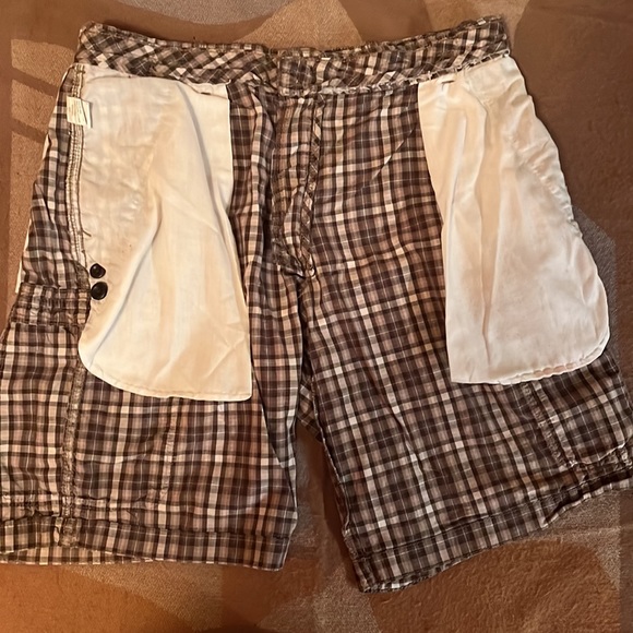 EUC Vintage Condition Timberland Cotton Cargo Shorts, 34 - Picture 10 of 13